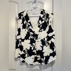 Ricki's Black and White Floral Sleeveless Blouse